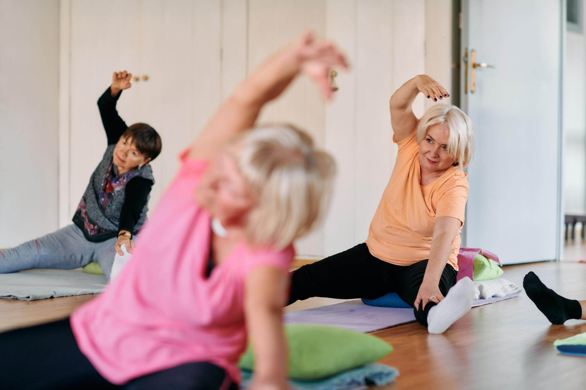 What Exercises Should Be Avoided with Osteoporosis? Safety Tips for Seniors